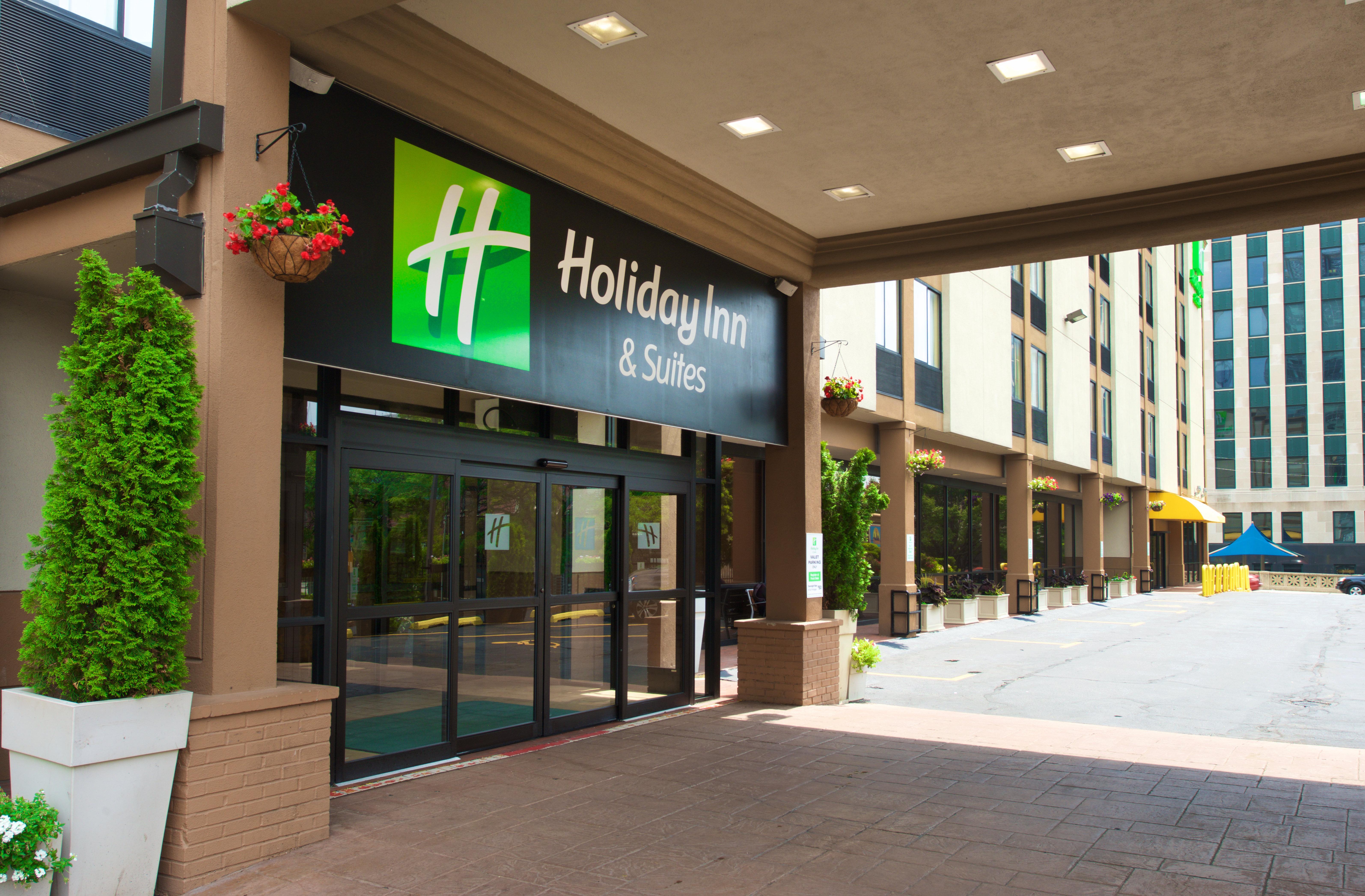 Holiday Inn Hotel & Suites Chicago - Downtown, An Ihg Hotel Exterior photo